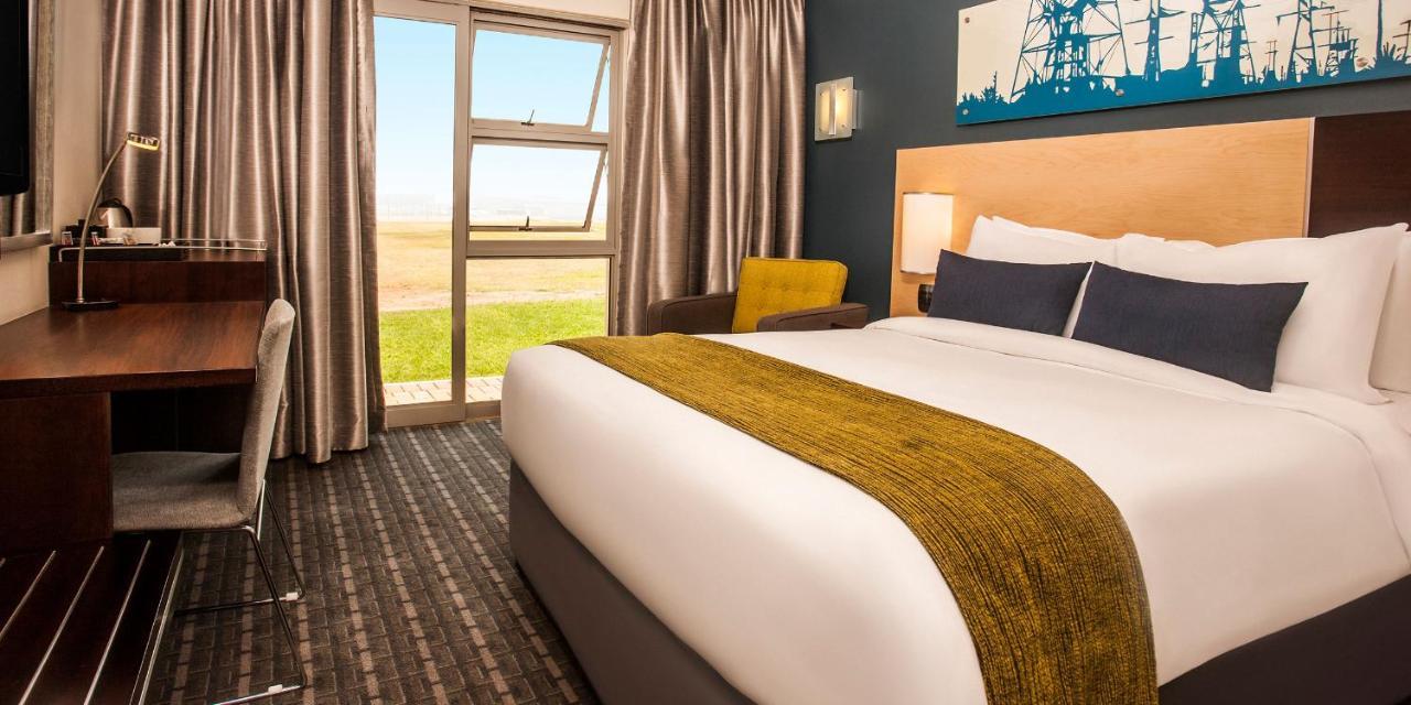 Blackrock Hotel Ньюкасл Экстерьер фото